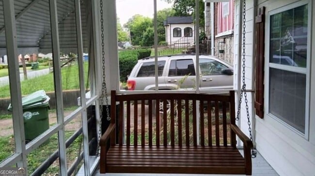 Photo - 684 S Elizabeth Pl NW