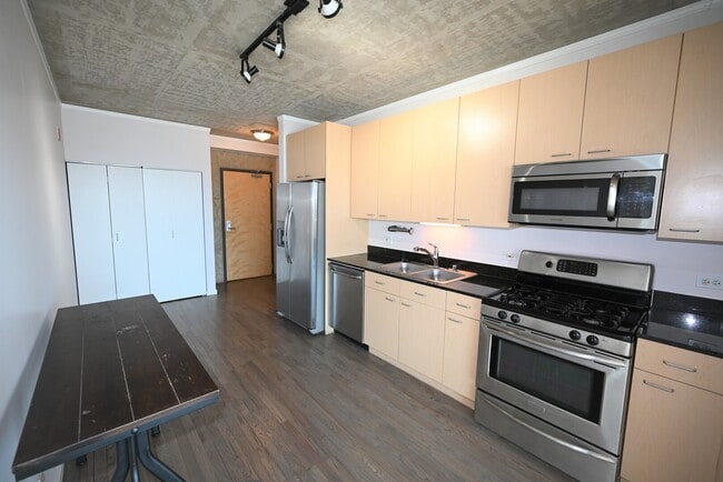 Photo - 1845 S Michigan Ave Unit 1402