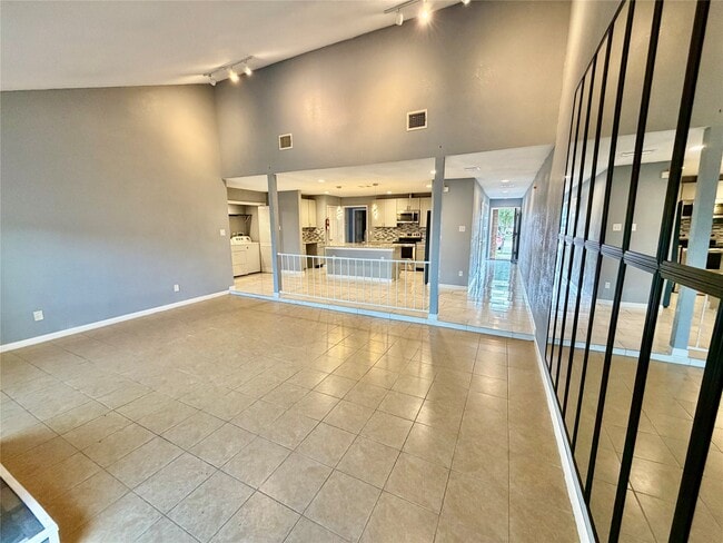 Photo - 3203 Silverside Dr