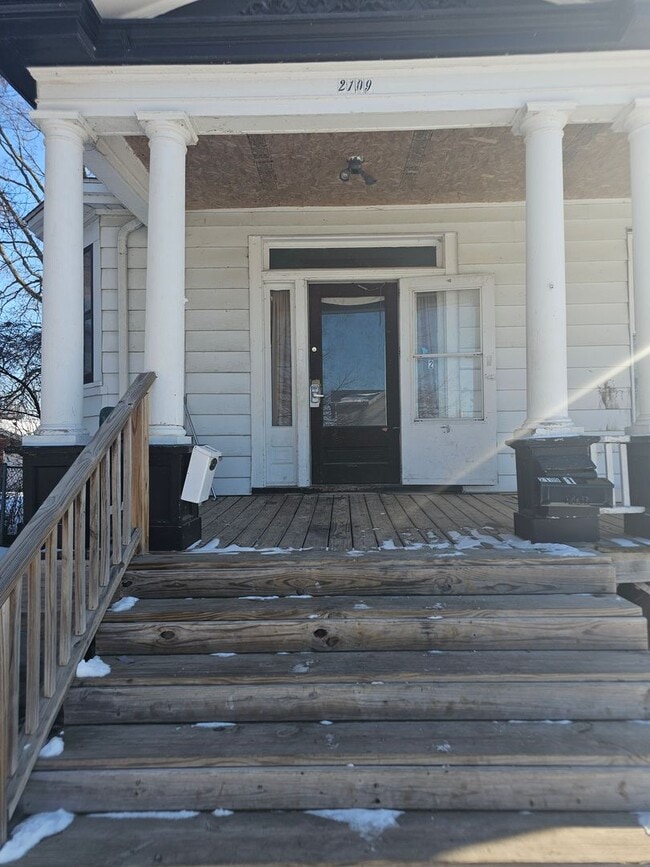 Photo - 2109 Roosevelt St Unidad Apt 2