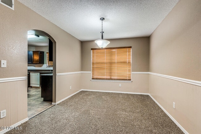 Photo - 11964 Jim Webb Dr