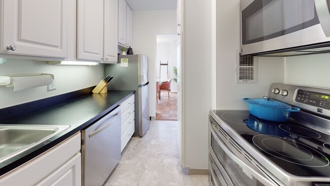 Photo - 1718 P St NW Unit 602