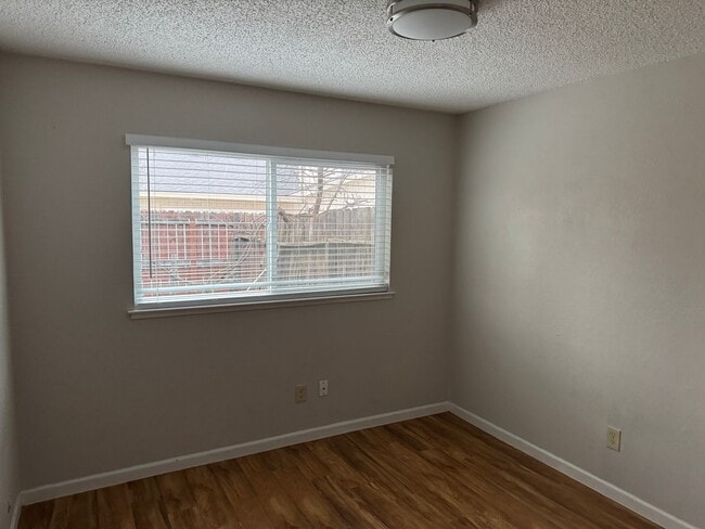 Photo - 4014-4016 Tresler Avenue Unidad 4016