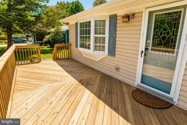 Photo - 427 Dogwood Dr