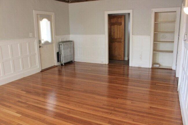 Photo - 27 Magoun Ave Unit 1