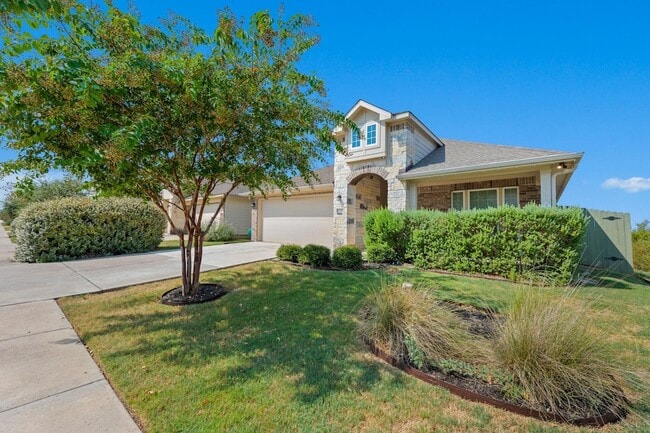 16301 Fetching Ave