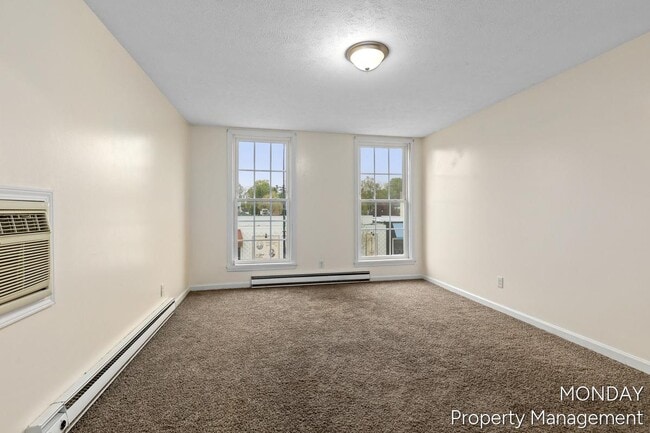 Photo - 26 E Main St