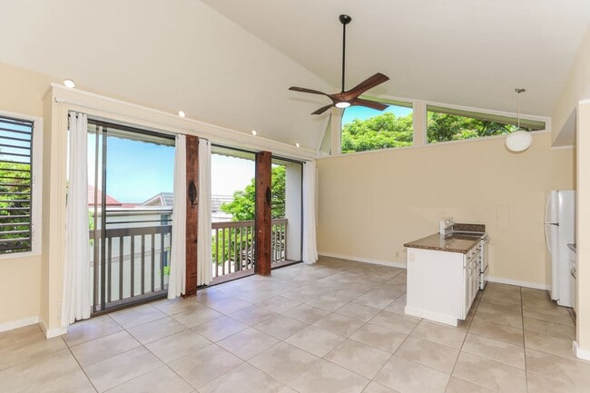 Building Photo - $2,250 Remodeled 2-Bdrm/1-Bath Unit in Makaha Valley Plantation @ 84-687 Ala Mahiku St.