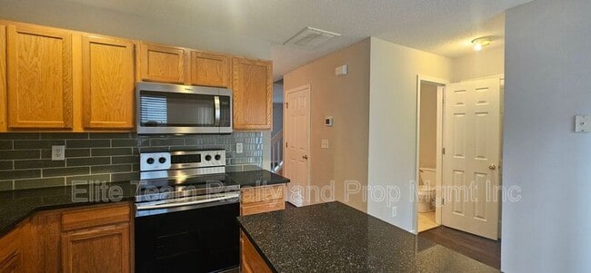 Photo - 6807 Juniper Tree St