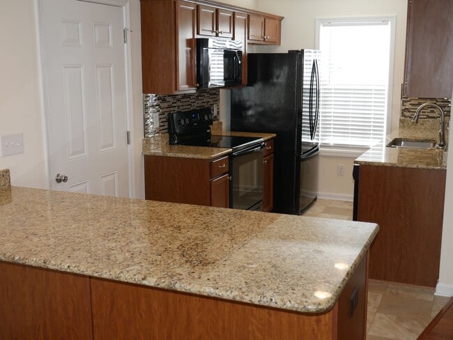 Photo - 3225 Hyde Pl Cir