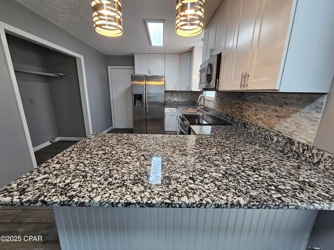 Photo - 3707 Burnham Way