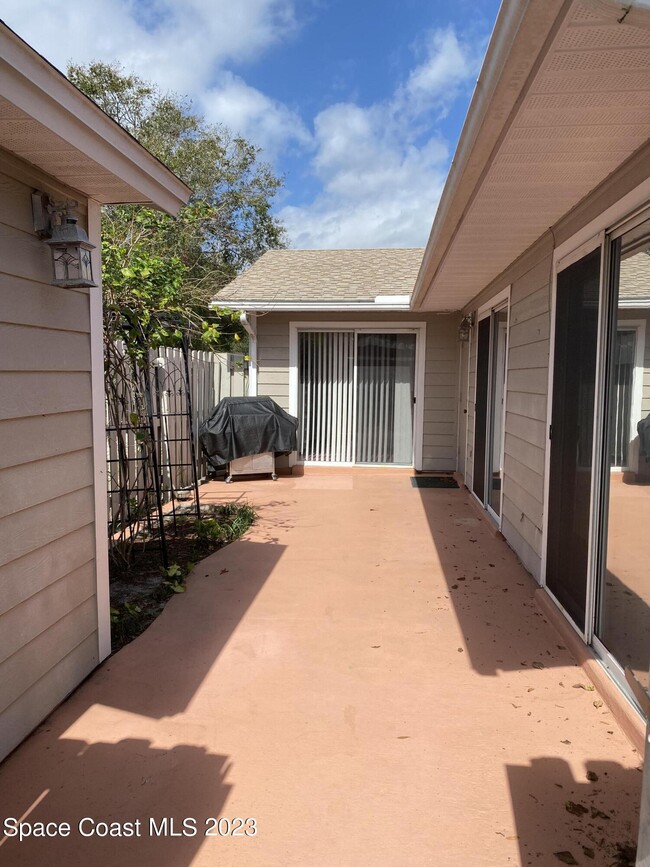 Photo - 1927 Quail Ridge Ct Unit 1403