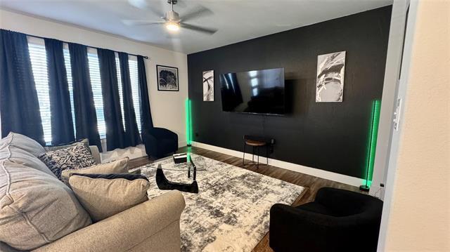 Photo - 1426 Birds Fort Trail