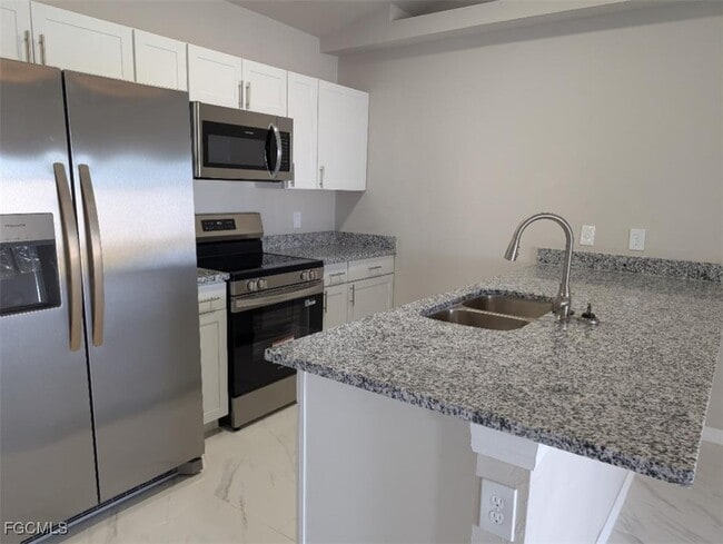 Photo - 1406 SE 1st Pl