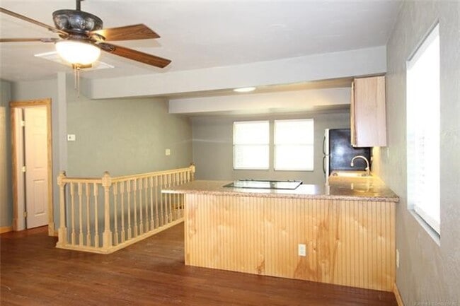 Photo - 2 Bedroom 1 bathroom