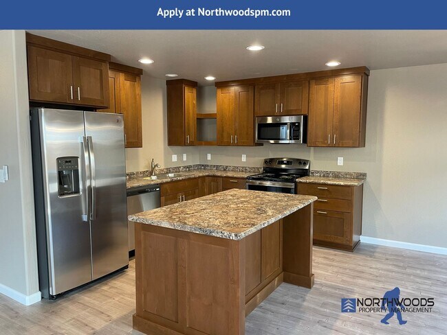 Photo - Newer Build- 3 Bedroom 2.5 Bath Home in Ta...