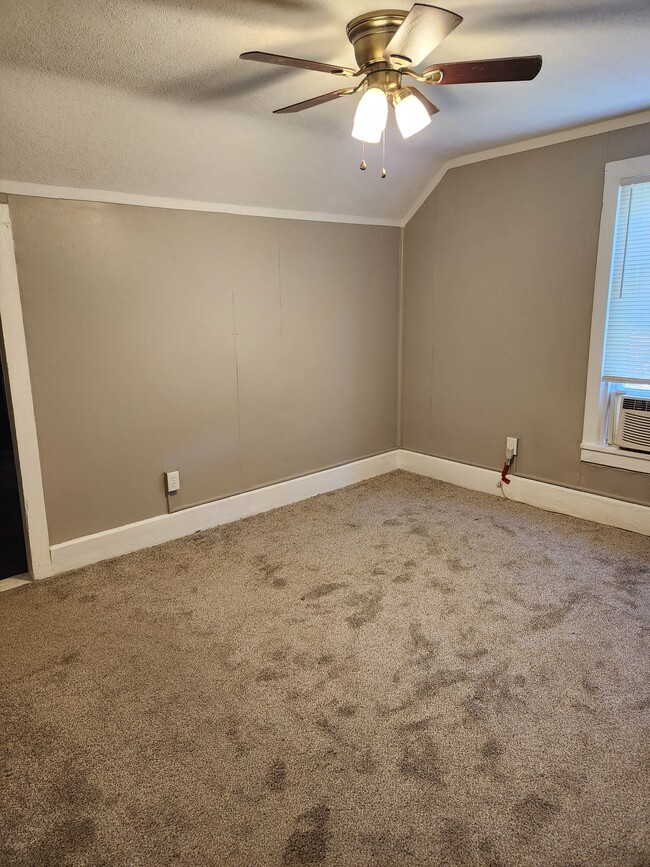 Photo - 1444 Main St Unit Upper