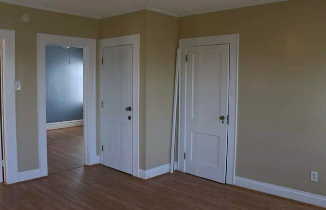 Building Photo - 454 N 7th St Unit 454 North 7th Street