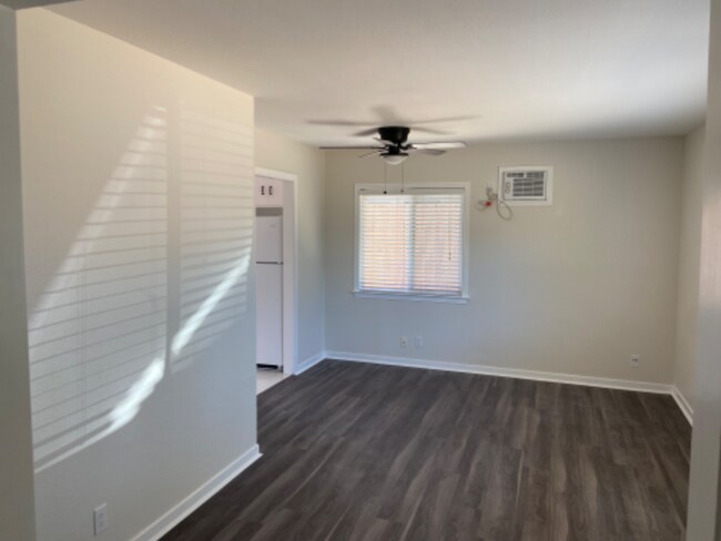 Photo - 3105 The Alameda