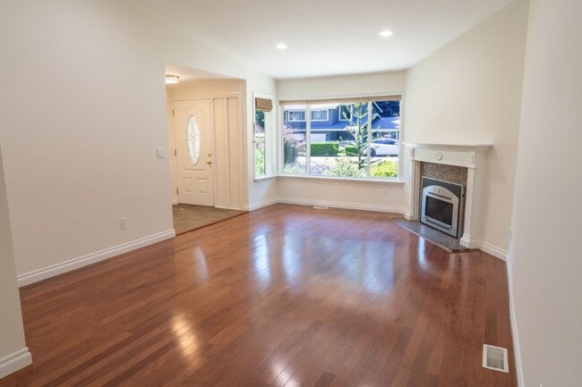 Photo - 25218 SE 31st Pl