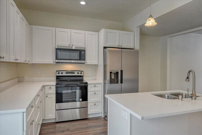 Photo - 1211 N Cannon St Unit 1201