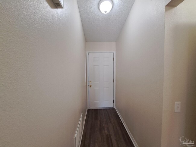 Photo - 8069 Stonebrook Dr