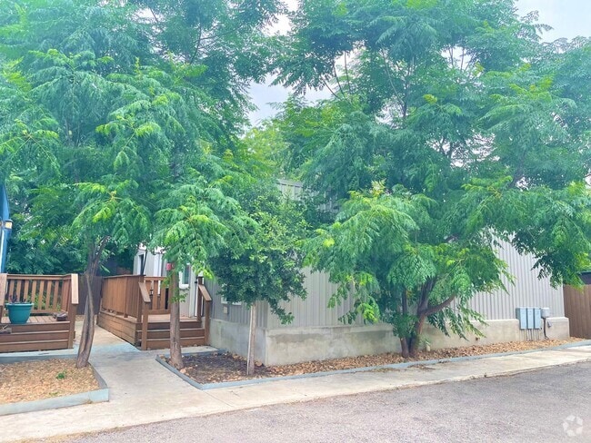 Building Photo - 1033 Rivas St Unit 201 Rental