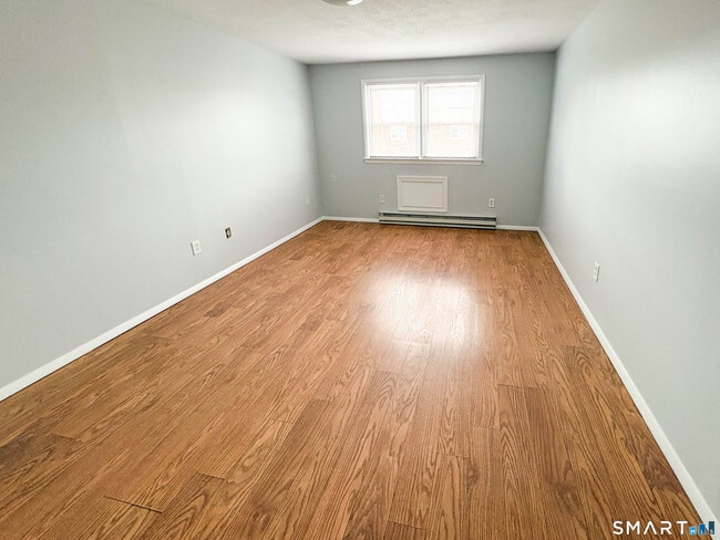 Photo - 53 Hiltbrand Rd Unit APT 3-10