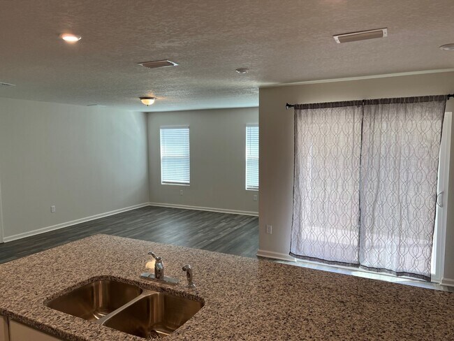 Photo - 5584 Lexa Ln