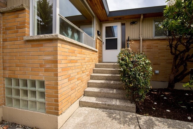 Photo - 3 bedroom 2 bath