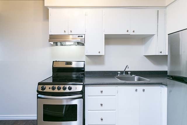 The Laurels Apartments