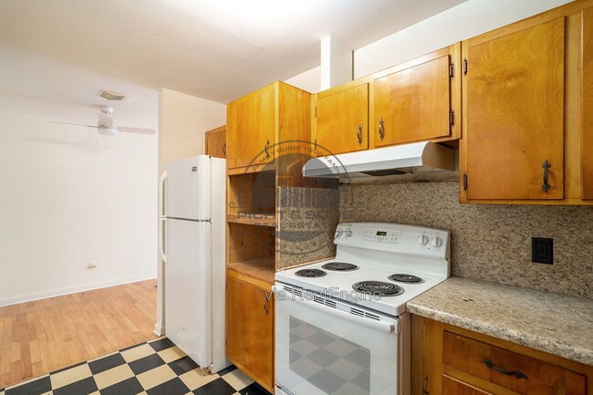 Photo - 1712 Canterbury St