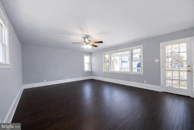 Photo - 131 Bridgeboro St