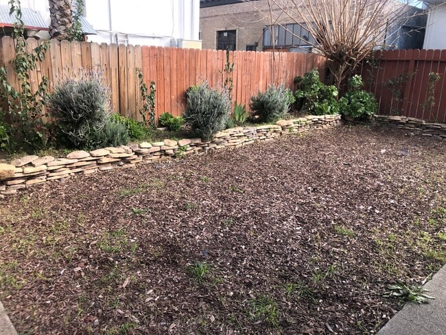 Photo - 620 Suisun St