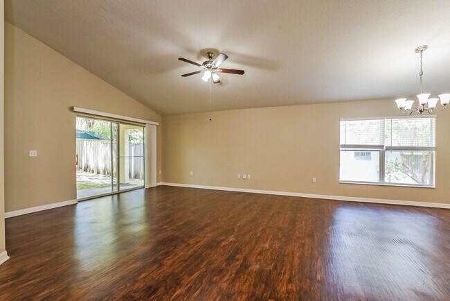 Photo - 14862 Lady Victoria Blvd