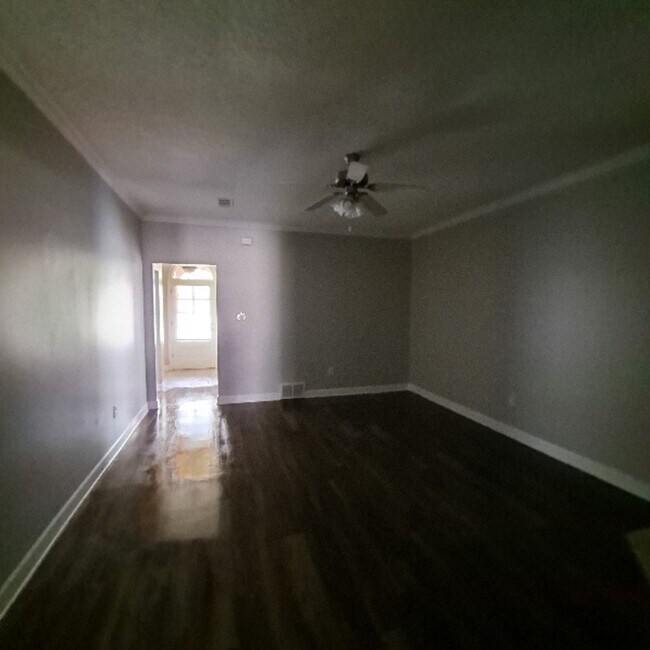 Photo - 6131 Woodstock View Dr