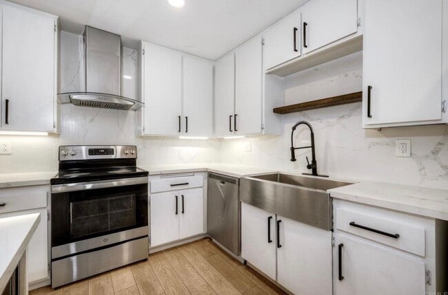 2723 1/2 Tish Ct