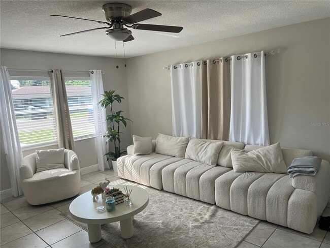 Photo - 135 Dairy Rd