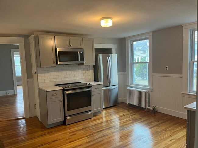 Photo - 82 Brantwood Rd Apartments Unit 2