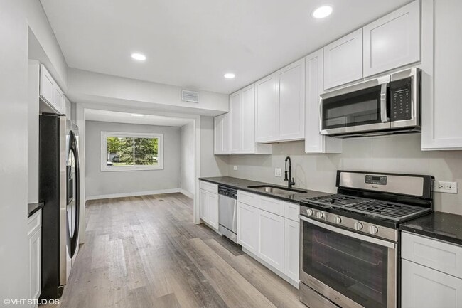 Building Photo - 1130 Sandpiper Ct Rental