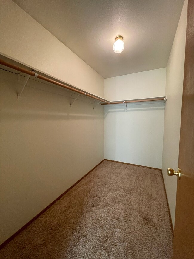3600 Fairbanks Ave