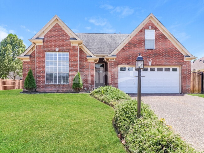 Building Photo - 9997 Woodland Grove Dr Rental