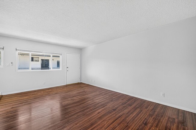 517 Venice Way Unidad G