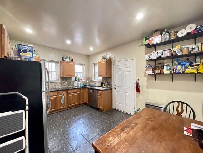 Photo - 416 N 31st St Unidad 416 House - House