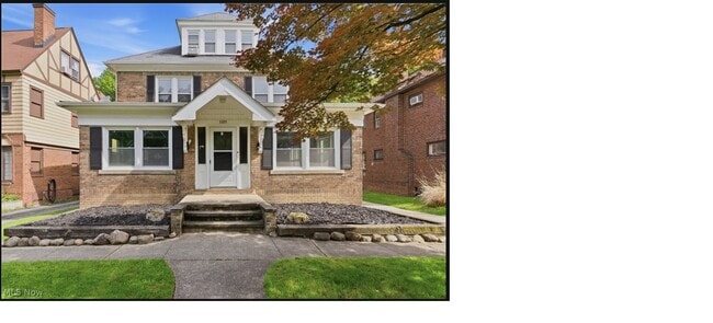 Building Photo - 3395 Euclid Heights Blvd
