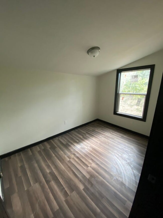 Photo - 3 Bedroom 1 Bath Rental Available Now!