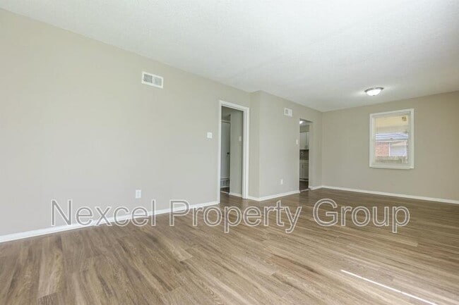 Photo - 1024 Mendenhall Cove