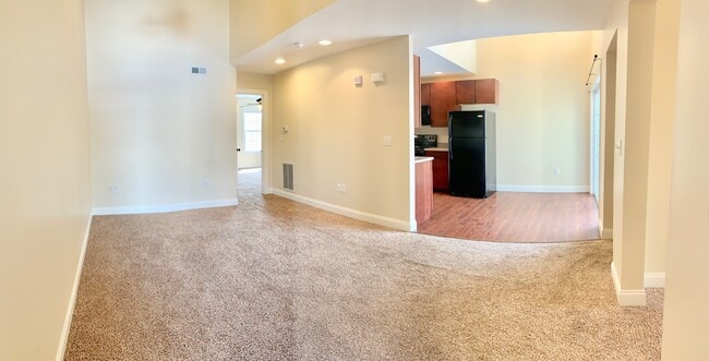 Photo - 405 Treyson Ln