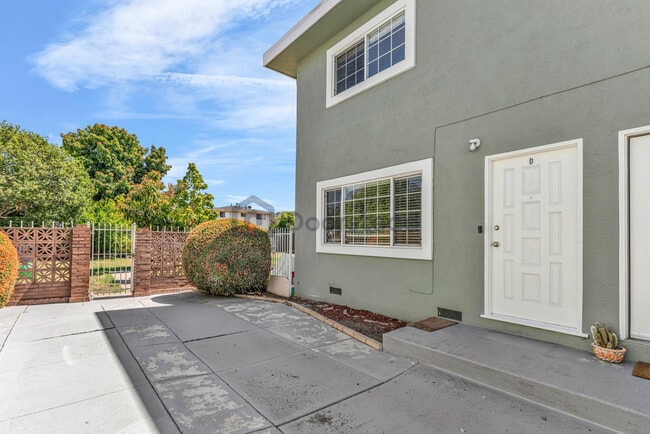 Photo - 1478 165th Ave Unidad Apt D