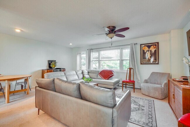 Photo - 109 Hawley Ave Unidad ID1383700P